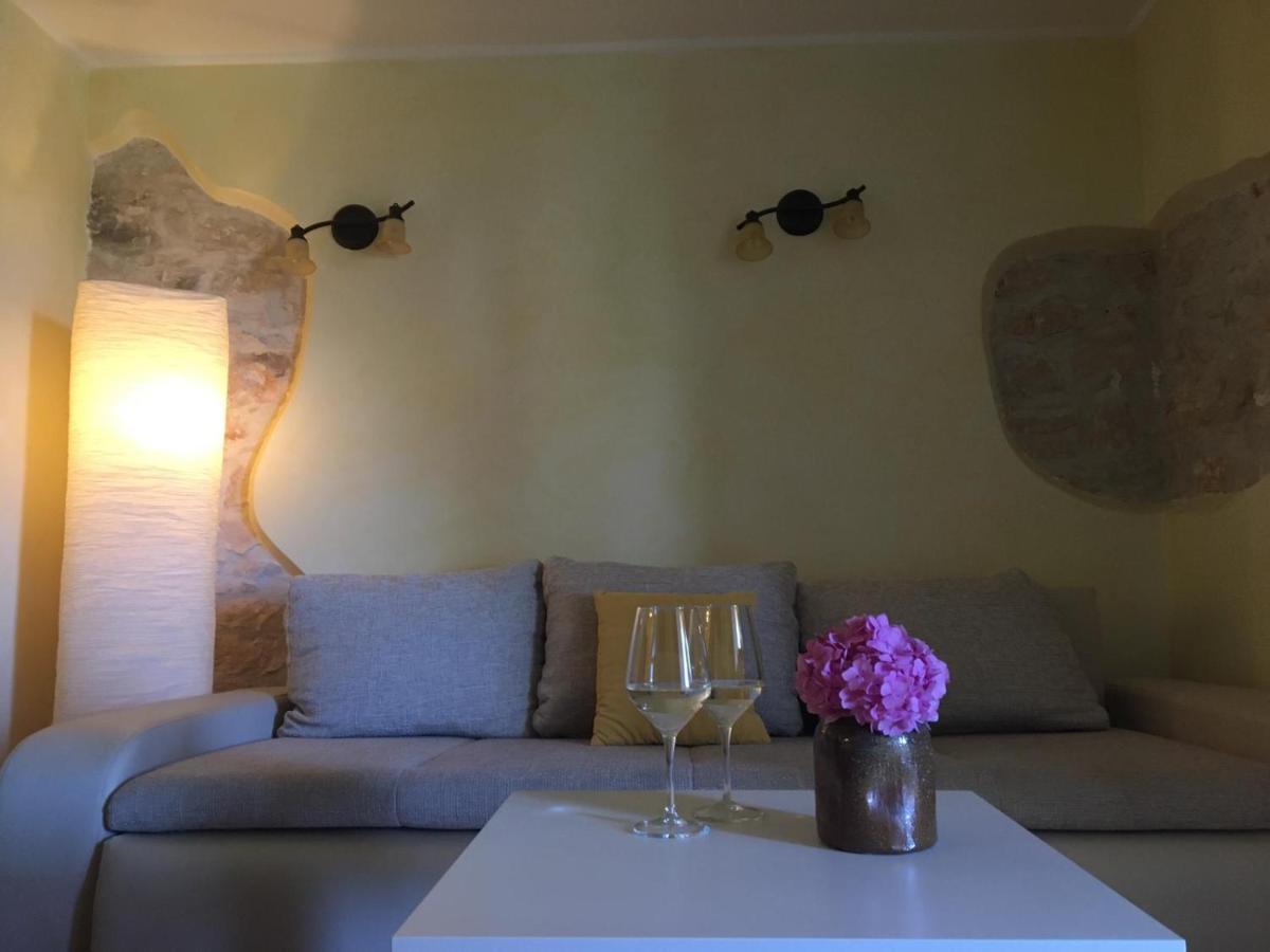 Appartment Hacienda Monica Умаг Екстериор снимка