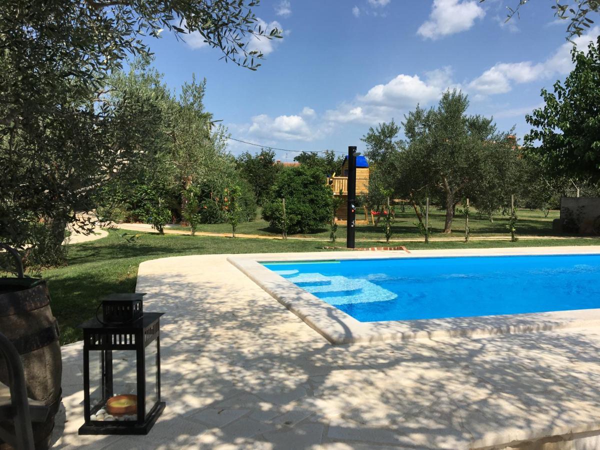 Appartment Hacienda Monica Умаг Екстериор снимка